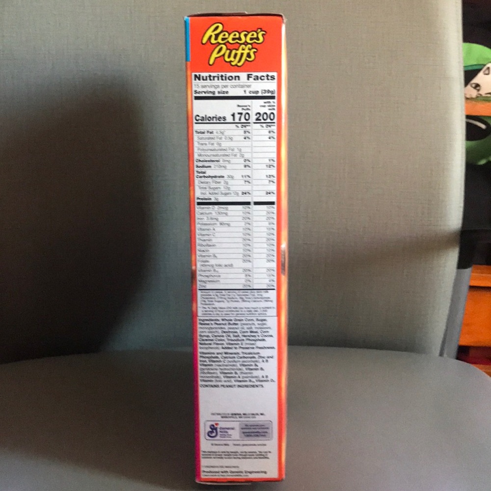 Travis Scott’s Reese’s Puffs - Picture 8 of 8